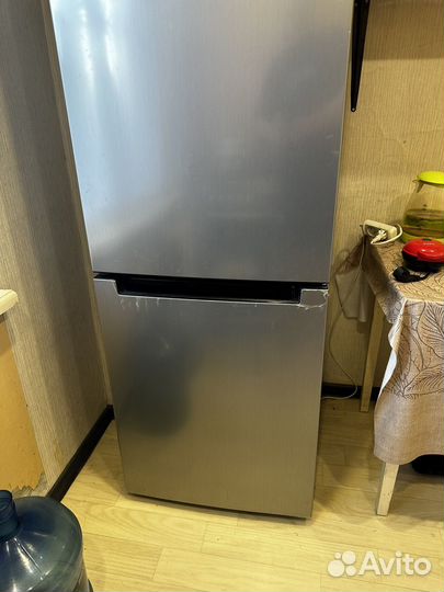 Холодильник Indesit ITF 120 X No Frost
