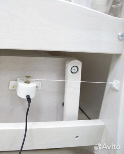 Укачивающее устройство для кроватки