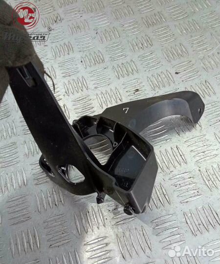 Кронштейн (крепление) audi a7 4g (2010-2014) 3.0 4g8035243