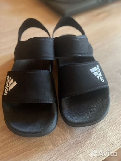 Сандалии adidas детские