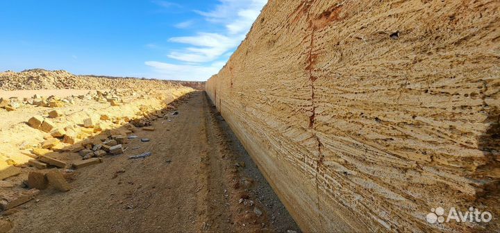 Три карьера по добыче камня ракушки