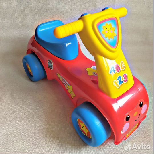 Машинка каталка Fisher Price