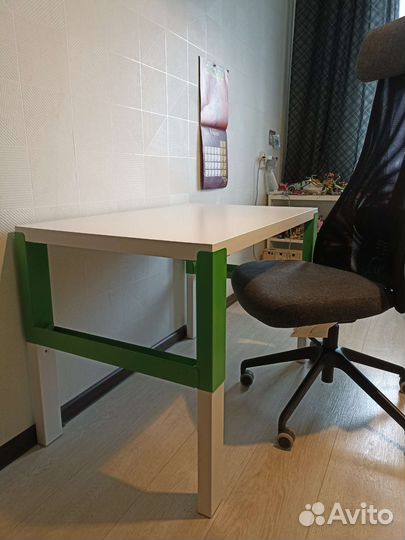 Стол письменный IKEA