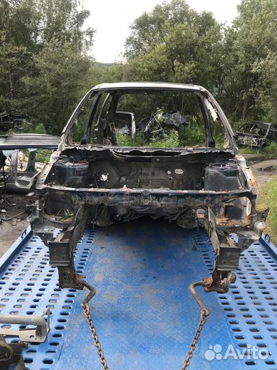 Кузов по частям для Mazda MPV 2