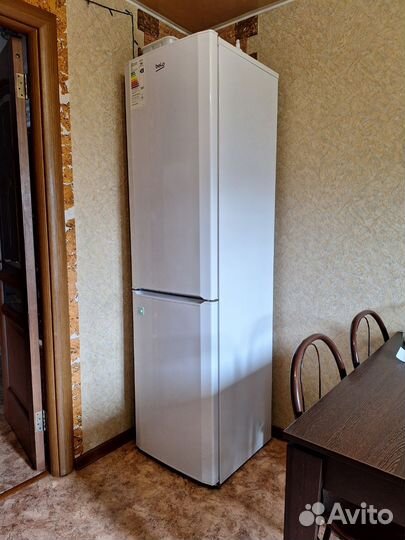 Продам холодильник бу