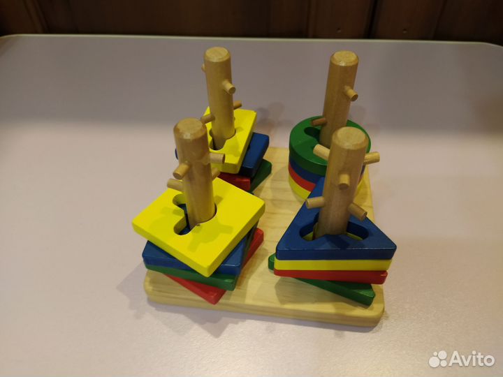 Деревянные развивающие игрушки