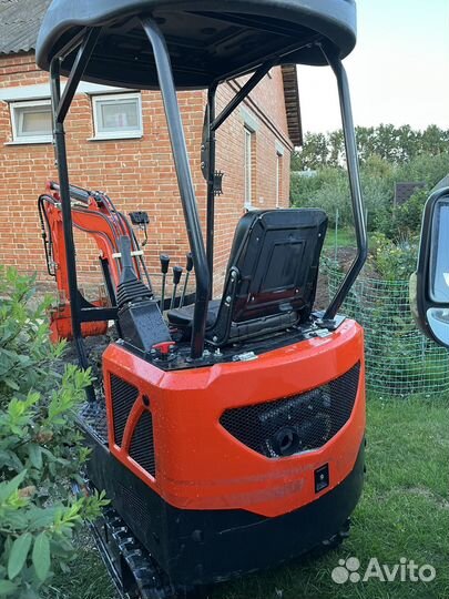 Мини-экскаватор Nuoman Machinery (NM) Е10, 2023