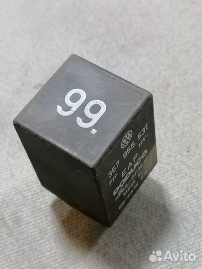 Реле стеклоочистителей №99 357955531 VW Passat B4