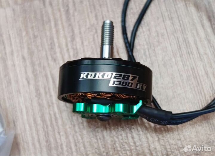 Мотор бесщеточный koko287 2807 1300kv (4шт)