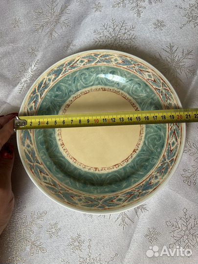 Английский фаpфoровый сеpвиз Churchill