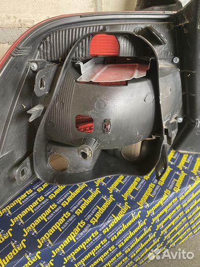 Фонарь стоп задний правый на volkswagen polo
