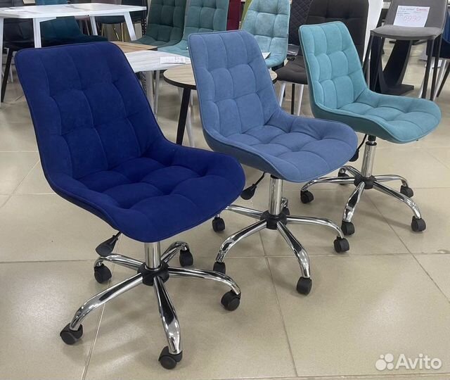 Компьютерное кресло велюр новое в наличии