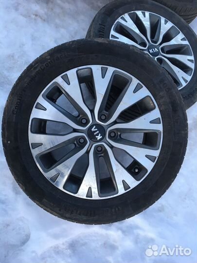 Комплект колес R16 оригинал KIA c резиной