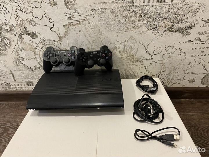 Sony PlayStation 3 Super slim 500GB 2 геймпада