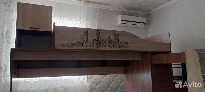 Кровать детская двухэтажная