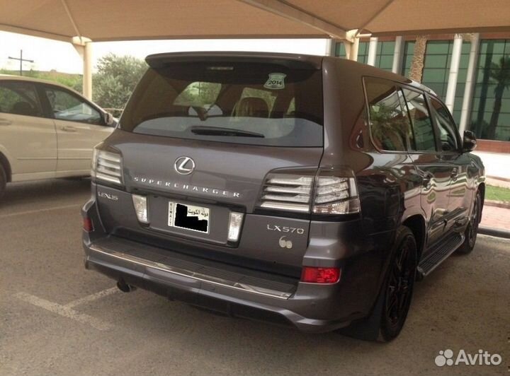 Фонари задние Lexus LX570 V412