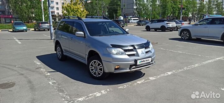 Mitsubishi Outlander 2.4 МТ, 2004, 245 243 км