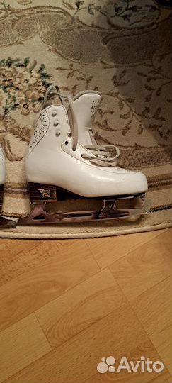 Коньки для фигурного катания профессиональные