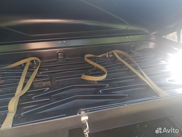 Автобокс на крышу