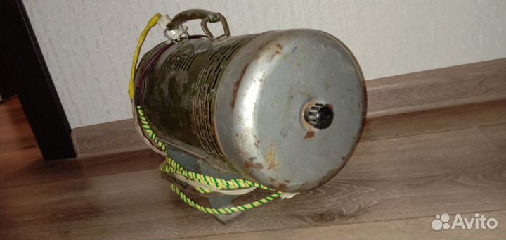 Зарядное устройство 220/12