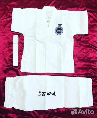 Кимоно форма для единоборств