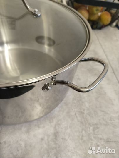 Кастрюля 12л