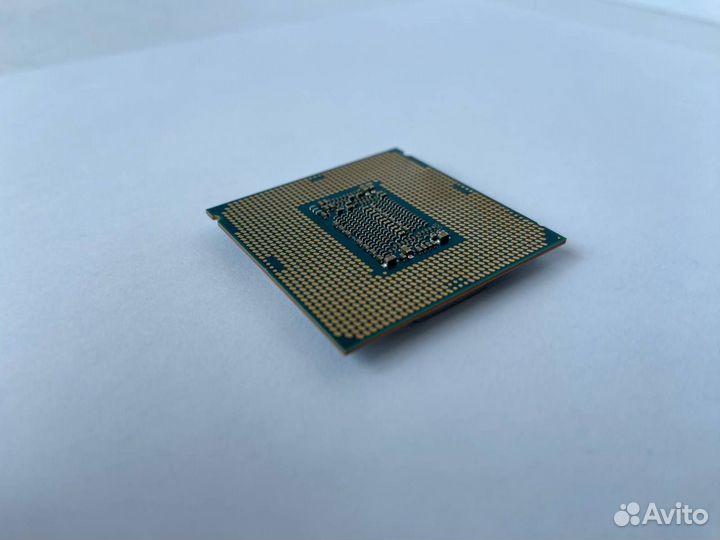 LGA 1151v2 Intel Core i7-8700