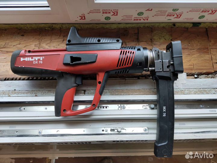 Пороховой монтажный пистолет hilti DX 76