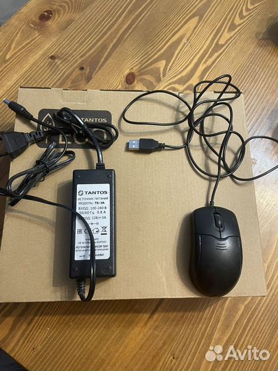 Сетевой 4 канальный видеорегистратор Tantos