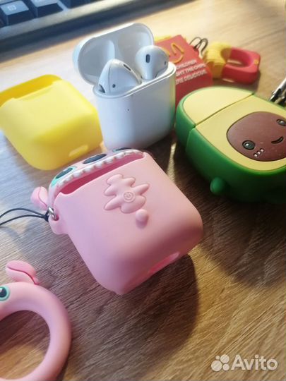 Чехол для наушников Apple AirPods 1