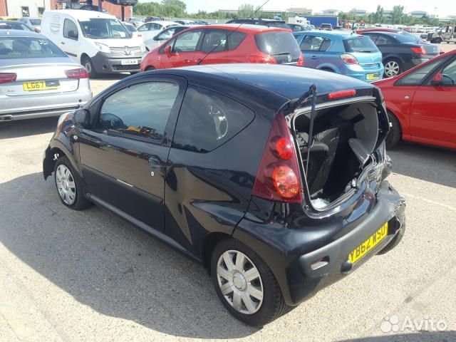 Разбор на запчасти Peugeot 107