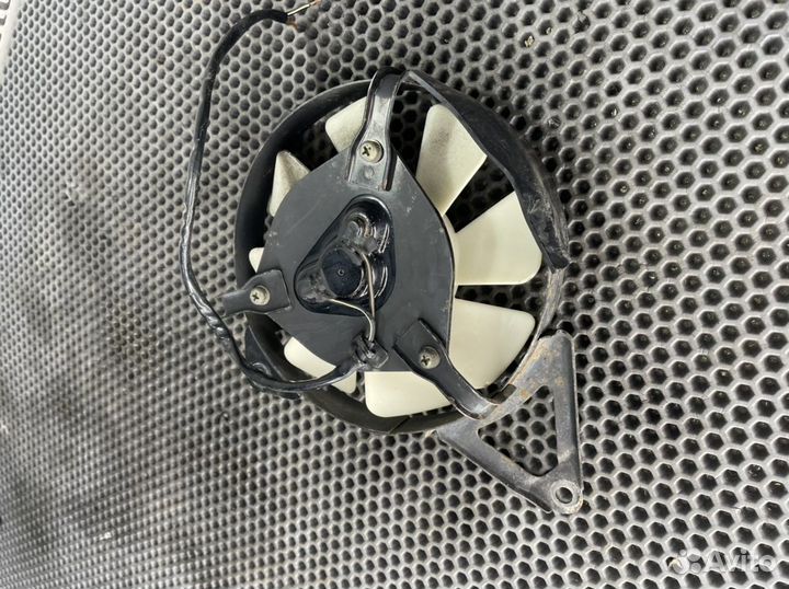 Вентилятор охлаждения Suzuki gsx r 250