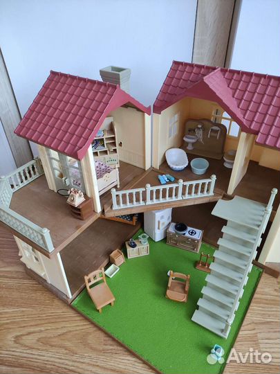 Sylvanian Families большой дом + hairdorables