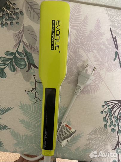 Выпрямитель для волос профессиональный