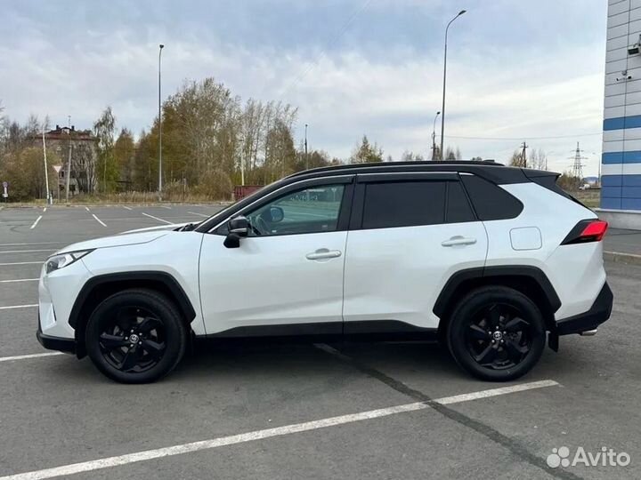 Toyota RAV4 2.0 CVT, 2021, 76 000 км