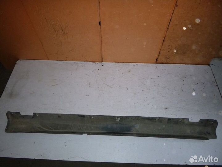 Накладка на порог правая hyundai santa FE (SM) 200