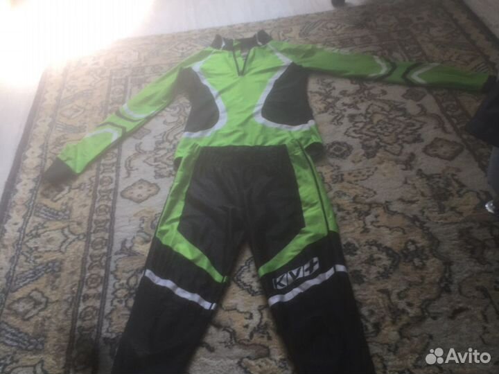 Лыжный костюм мужской