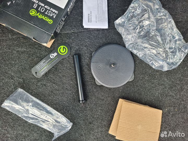 Стойка для микрофона Gravity MS T 01 B