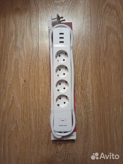 Умный удлинитель EKF Connect RCE-1-WF с USB, Wi-Fi