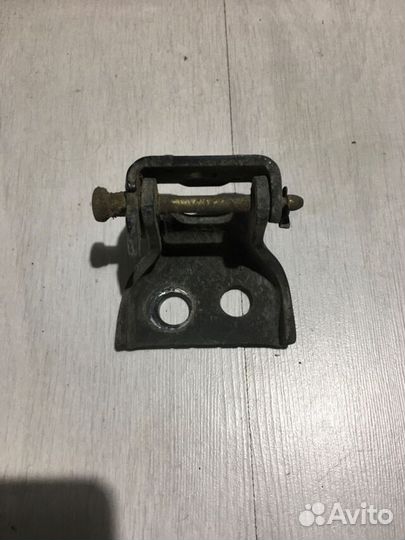 Петля двери peugeot 307 1.6 ат хетчбек