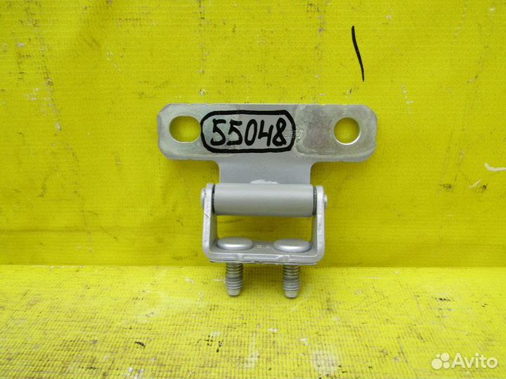 Петля багажника Hyundai Veloster 12г 55048