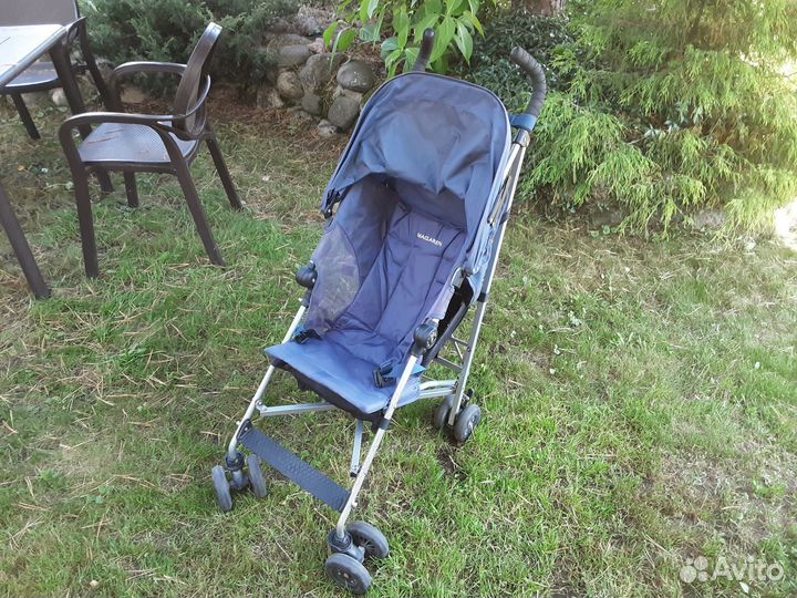Детская легкая прогулочная коляска