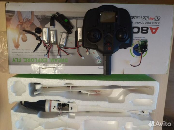 Радиоуправляемый самолет хк А800