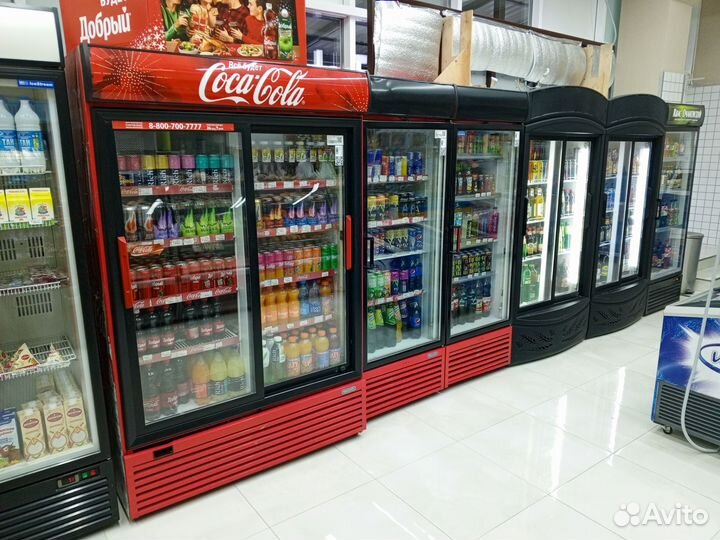 Продавец в продуктовый магазин