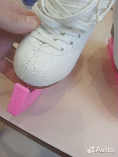 Коньки для фигурного катания graf