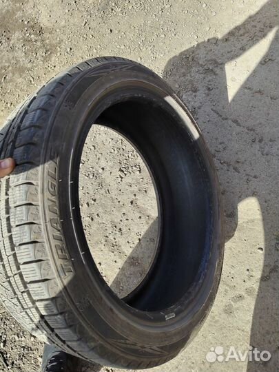 Triangle PL02 225/45 R19