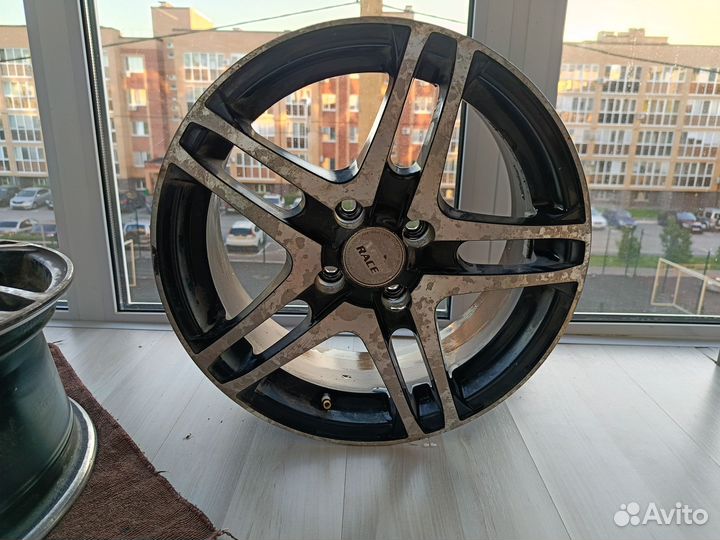 Литые диски r15 на ваз 4 98 бу
