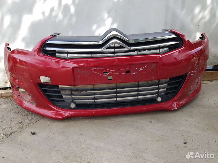 Передний бампер Citroen C4 B7