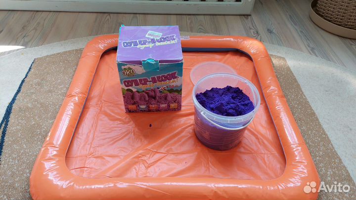 Кинетический песок с надувной песочницей