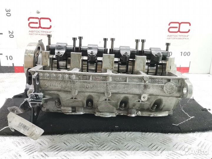 Б/У Б/У Головка блока цилиндров (ГБЦ) 038103373